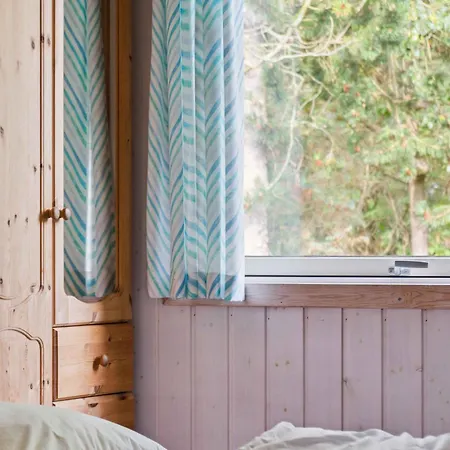 펜션 Cozy Close To The *