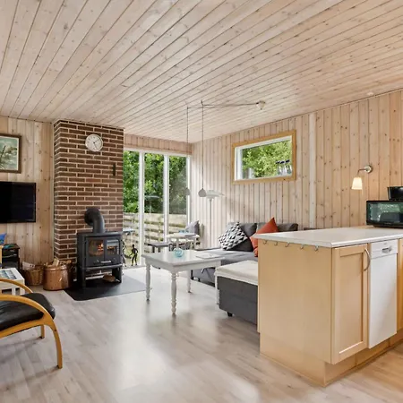 Cozy Close To The * Thyholm