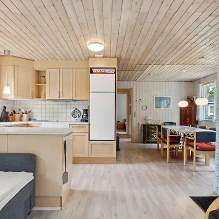 Cozy Close To The Thyholm